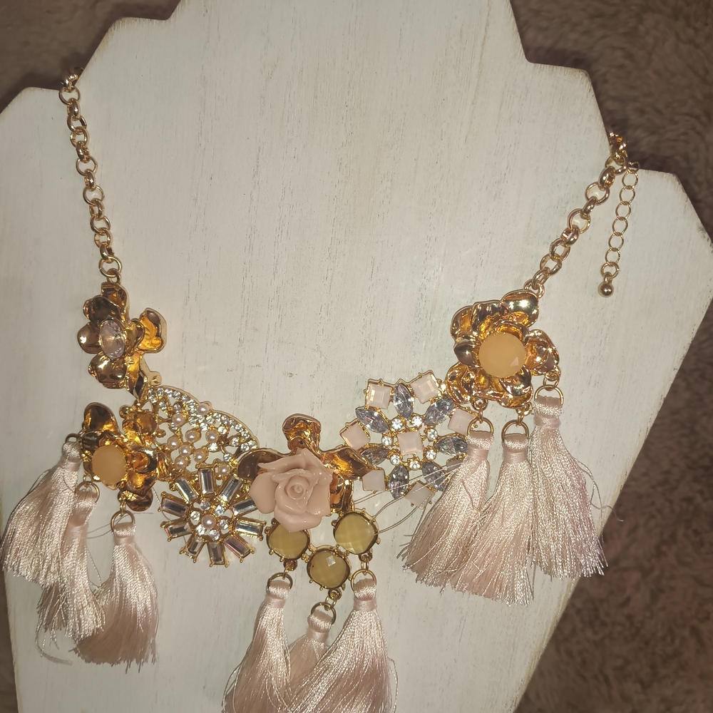 Elegant Gold and Cream Tassel Necklace